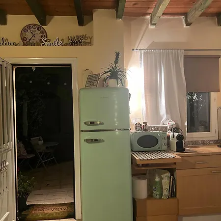 Apartament Pj Garden House Ateny Zewnętrze zdjęcie